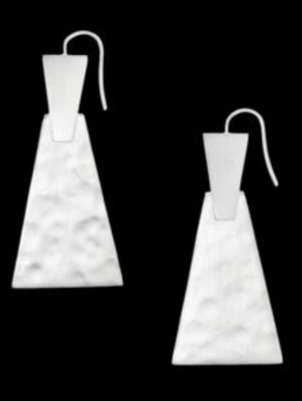 Kendra Scott Keerti Hammered Silver Geometric Trapezoid Dangle Drop Earrings - Picture 7 of 7